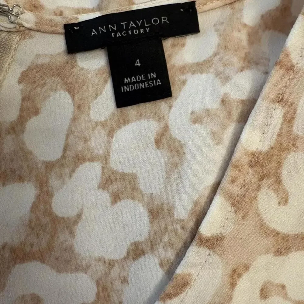 Cream and tan leopard print midi dress Size 4 - Picture 3 of 7